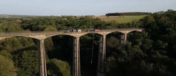 Bungee jump en France : les 10 meilleurs spots pour sauter dans le vide